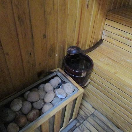 River Queen Guest House Ха Жианг Екстериор снимка